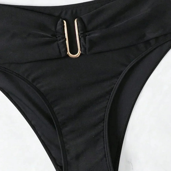 Black Women's Beach Two-Piece Bikini Set - Picture 5 of 8